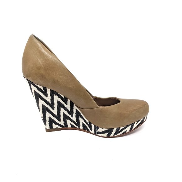 Ella Moss Womens 5.5 Platform Wedge Heels Leather Shoes Pumps Chevron Tan - Picture 2 of 10